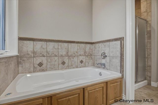 6805 GRAND TETON CT, Cheyenne, WY 82009