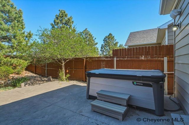 6805 GRAND TETON CT, Cheyenne, WY 82009