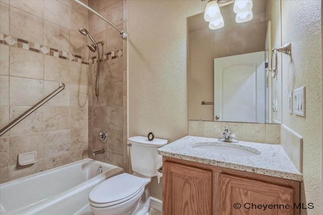 6805 GRAND TETON CT, Cheyenne, WY 82009