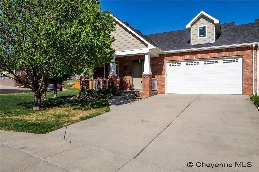 6805 GRAND TETON CT, Cheyenne, WY 82009