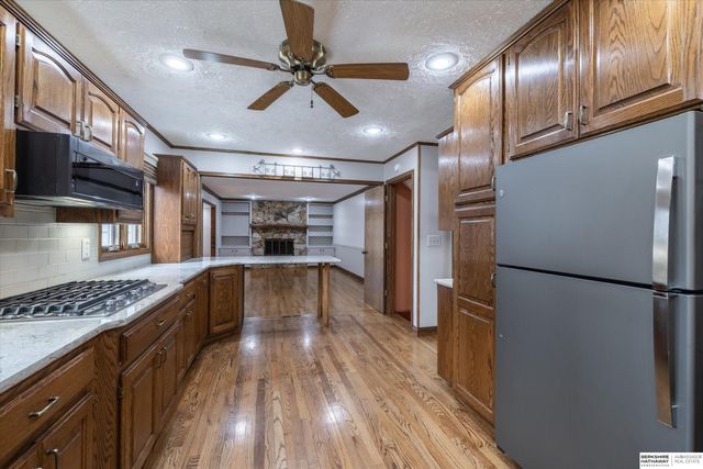 13125 Normandy Circle, Omaha, NE 68137