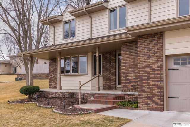 13125 Normandy Circle, Omaha, NE 68137