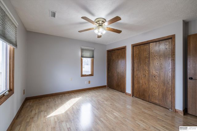 13125 Normandy Circle, Omaha, NE 68137