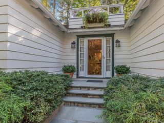 105 Douglas Road, Chappaqua, NY 10514