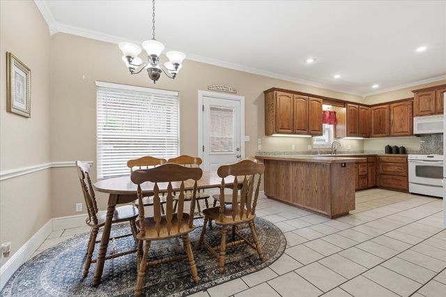 209 Arapaho W, Sherman, TX 75092