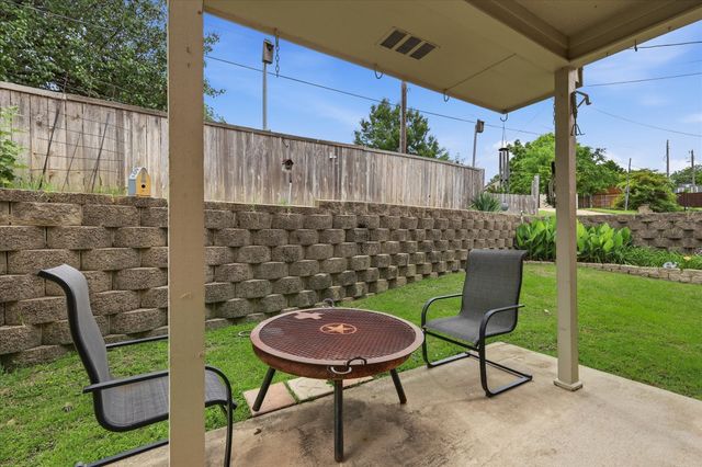 209 Arapaho W, Sherman, TX 75092