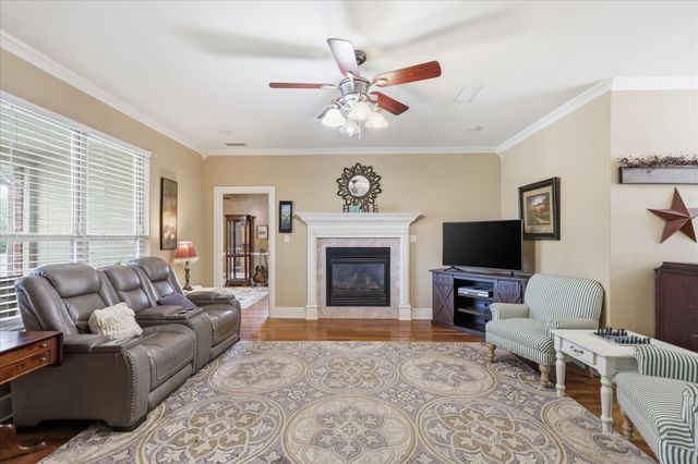 209 Arapaho W, Sherman, TX 75092