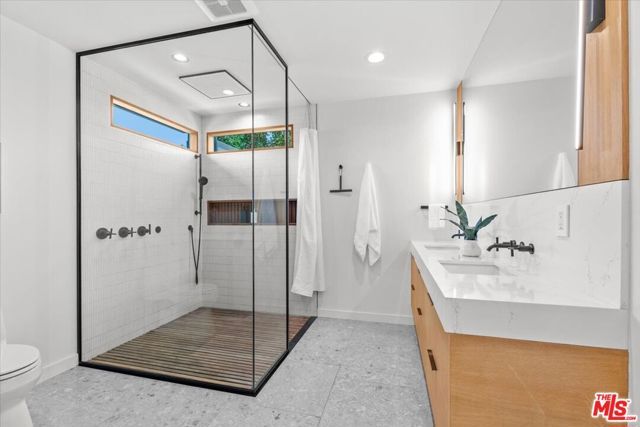 5349 Selmaraine Drive, Culver City, CA 90230