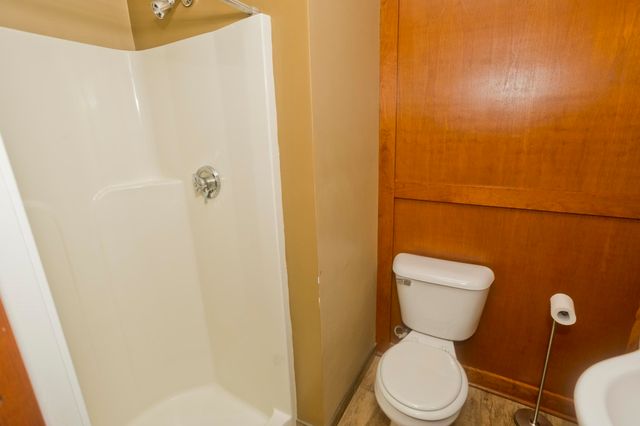 76 Somers Road, East Longmeadow, MA 01028