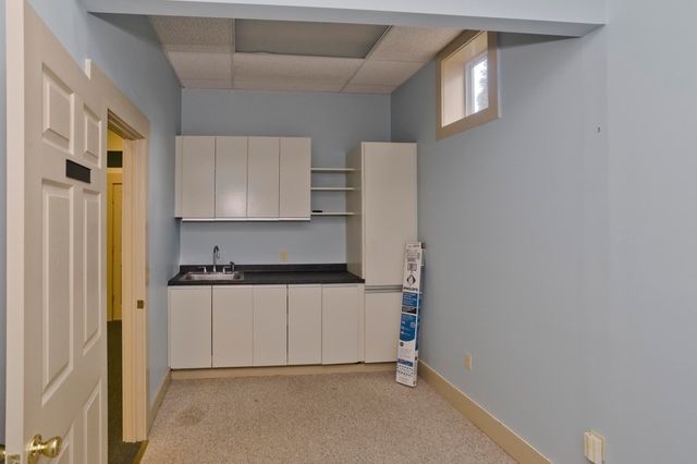 76 Somers Road, East Longmeadow, MA 01028