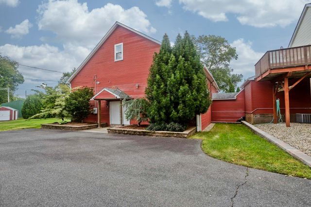 76 Somers Road, East Longmeadow, MA 01028