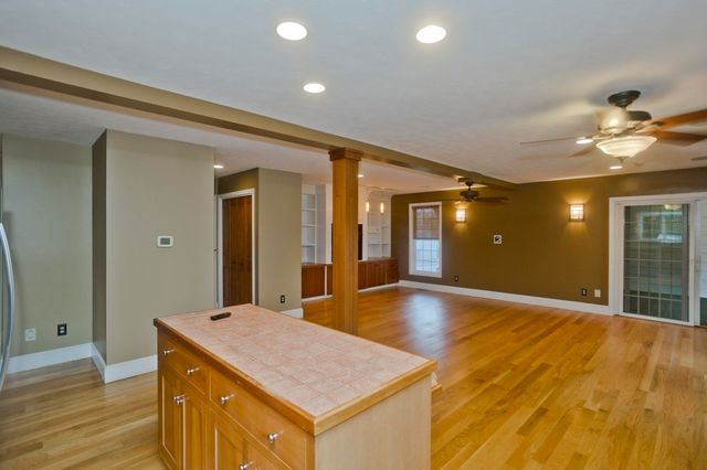76 Somers Road, East Longmeadow, MA 01028