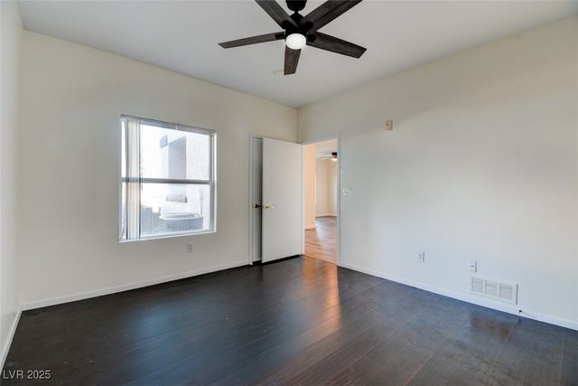 7255 West Sunset Road 1030, Las Vegas, NV 89113