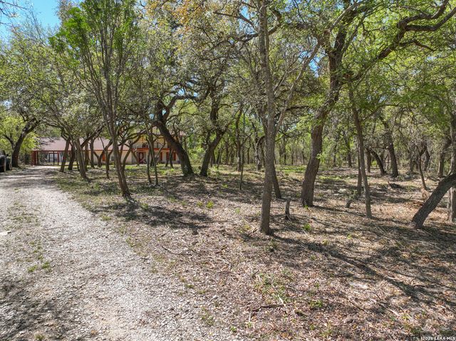 9623 Geronimo Oaks, San Antonio, TX 78254