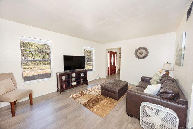 9623 Geronimo Oaks, San Antonio, TX 78254