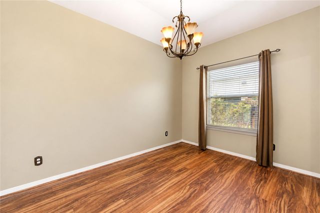 9227 Hidden Lake E, Magnolia, TX 77354