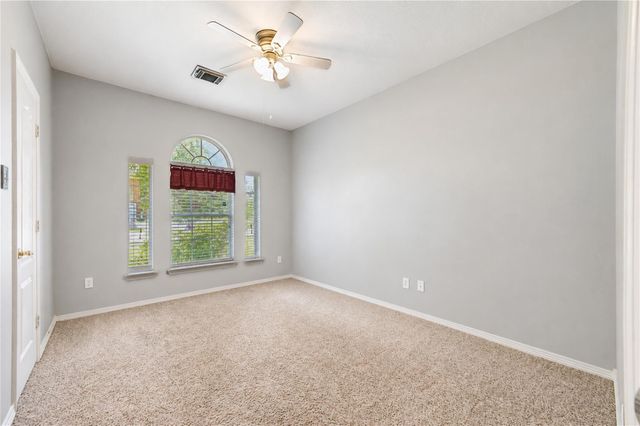9227 Hidden Lake E, Magnolia, TX 77354
