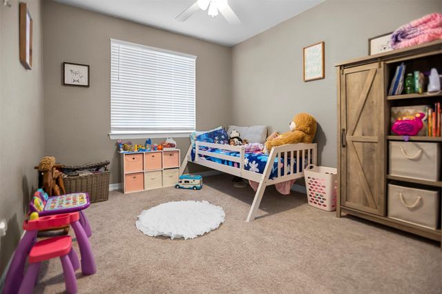 8015 Bayview Drive, Beach City, TX 77523