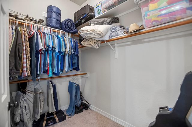 8015 Bayview Drive, Beach City, TX 77523