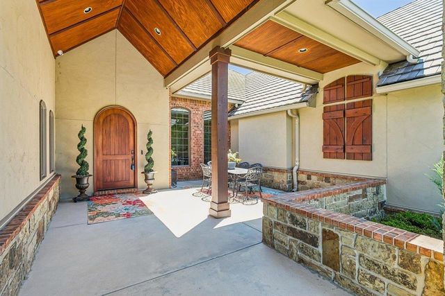 2018 N Crooked Pine St, Wichita, KS 67230