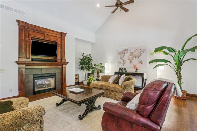 2018 N Crooked Pine St, Wichita, KS 67230