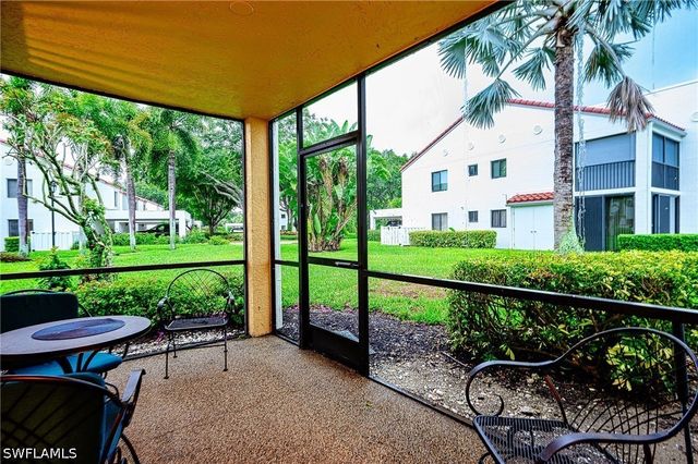 565 Beachwalk CIR T104, Naples, FL 34108