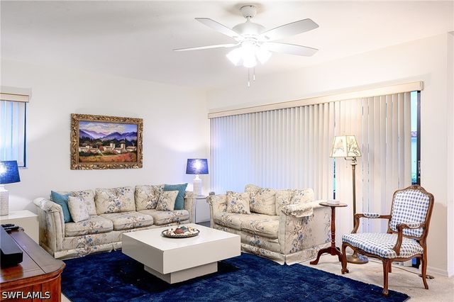 565 Beachwalk CIR T104, Naples, FL 34108