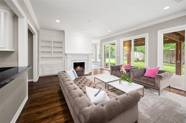 1 Ourlane Court, Houston, TX 77024