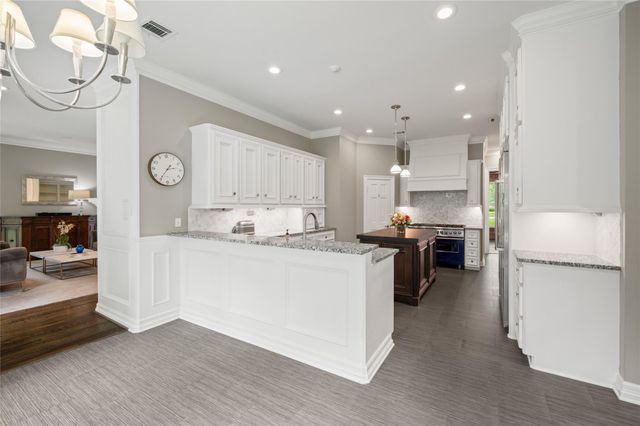 1 Ourlane Court, Houston, TX 77024