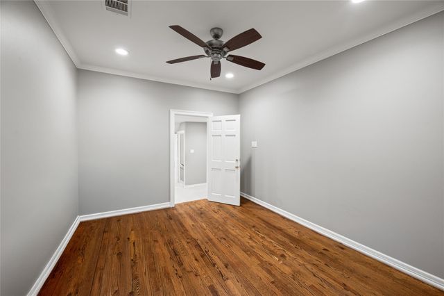 1 Ourlane Court, Houston, TX 77024