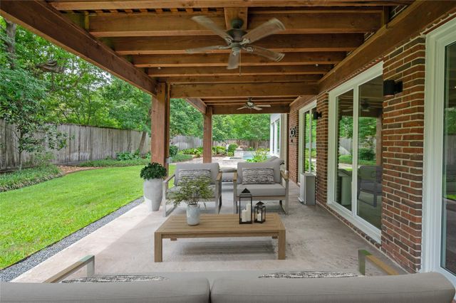 1 Ourlane Court, Houston, TX 77024