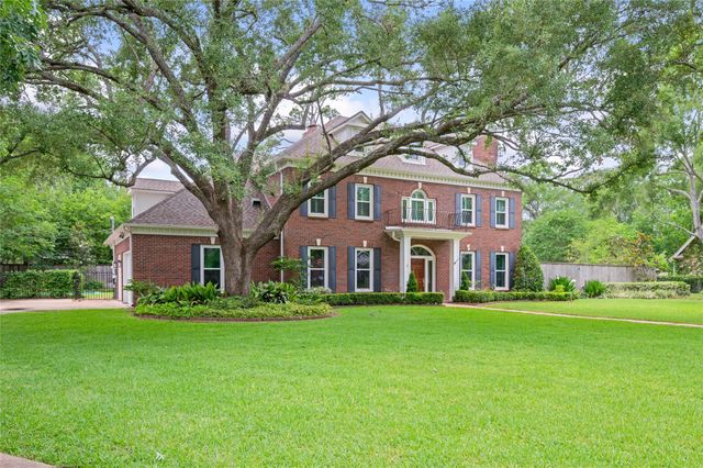 1 Ourlane Court, Houston, TX 77024
