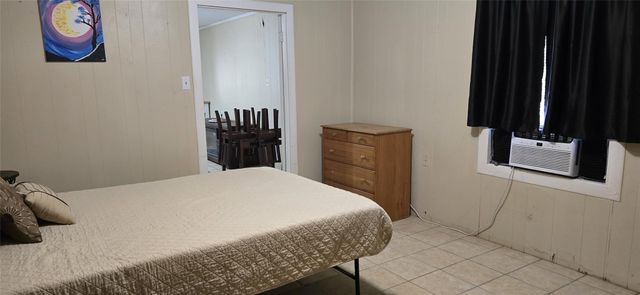 754 Yaupon Cove Drive, Onalaska, TX 77360