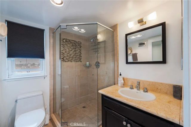 432 S Hamel Road 302, Los Angeles, CA 90048