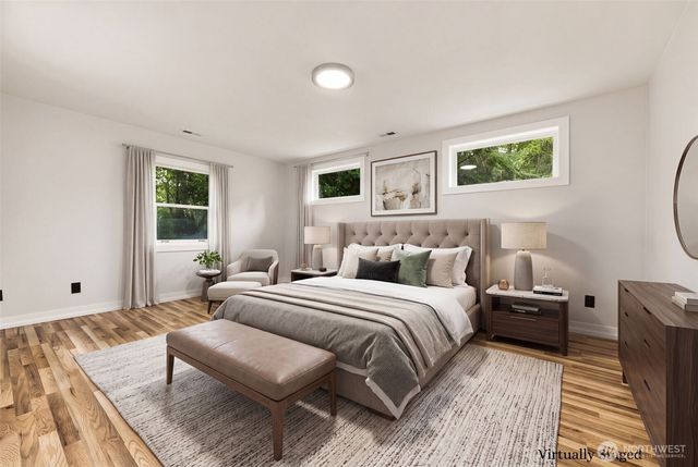 4512 SW Director Place, Seattle, WA 98136