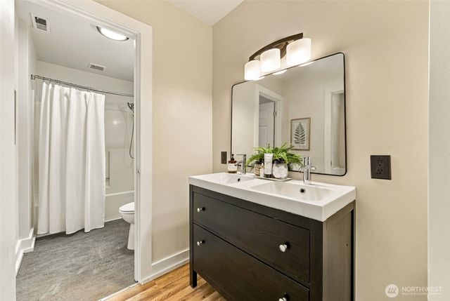 4512 SW Director Place, Seattle, WA 98136