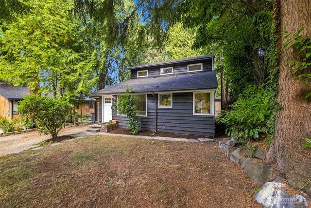 4512 SW Director Place, Seattle, WA 98136