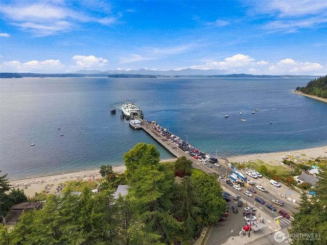 4512 SW Director Place, Seattle, WA 98136