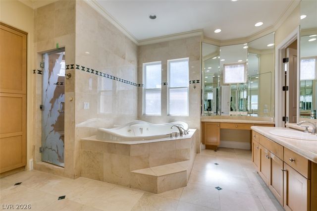 3575 Shelome Court, Las Vegas, NV 89121