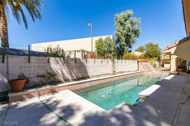 3575 Shelome Court, Las Vegas, NV 89121