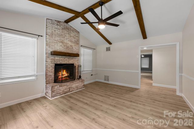 6435 Bridlewood Lane, Charlotte, NC 28215