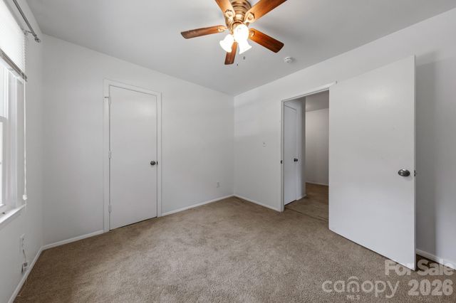 6435 Bridlewood Lane, Charlotte, NC 28215