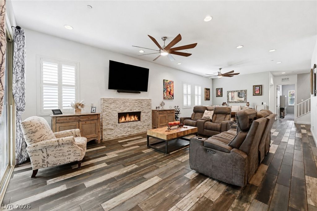 417 Honeybrush Avenue, Henderson, NV 89011 — photo 5