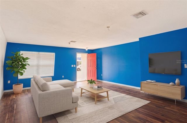 1520 9TH STREET SE, Ruskin, FL 33570