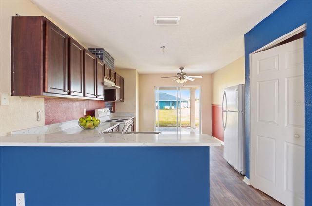 1520 9TH STREET SE, Ruskin, FL 33570
