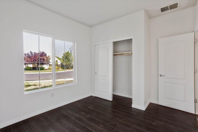2192 Trimstone Way, Roseville, CA 95747
