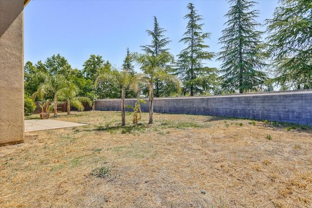 2192 Trimstone Way, Roseville, CA 95747