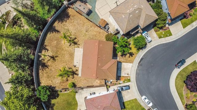 2192 Trimstone Way, Roseville, CA 95747