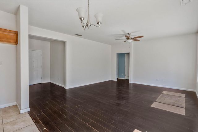 2192 Trimstone Way, Roseville, CA 95747
