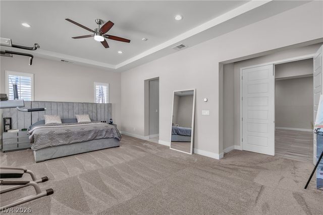 8233 Sweetwater Creek Way, Las Vegas, NV 89113